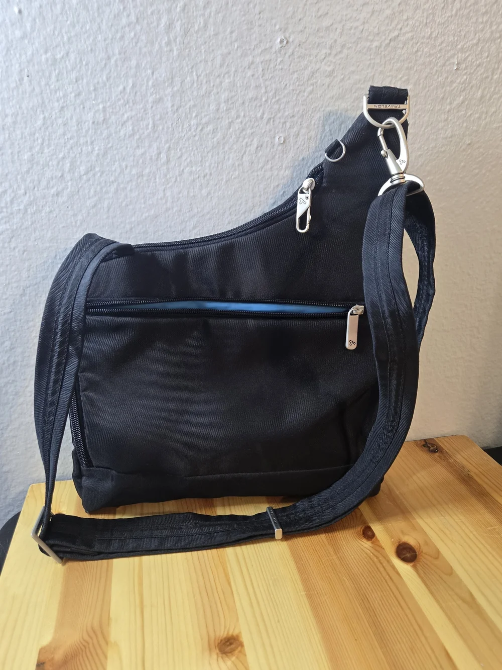 Crossbody Shoulder Bag - Travelon